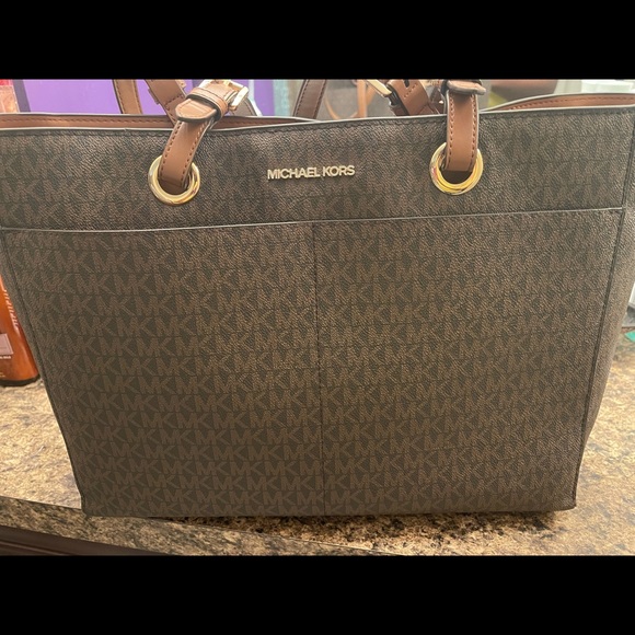 MICHAEL Michael Kors Handbags - Michael Kors Commuter/Laptop Tote